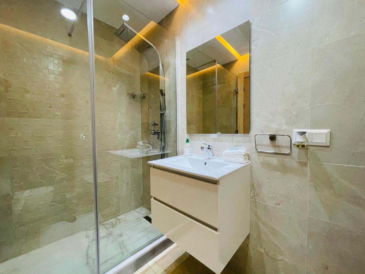 Zen Apartment In The Center Of แทนเจียร์ ภายนอก รูปภาพ